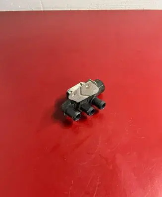 BMW X3 G01 Coolant heater control valve 