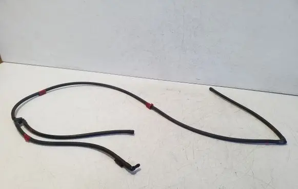Toyota Prius (XW30) Windshield washer fluid hose 