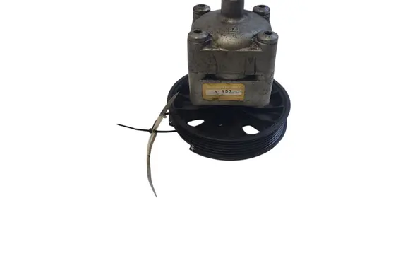 Volvo V70 Power steering pump 7611332138