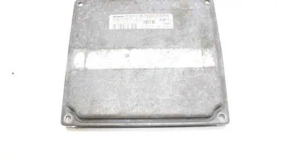 Ford Fiesta Engine control unit/module 4S6112A650NB S120977013C