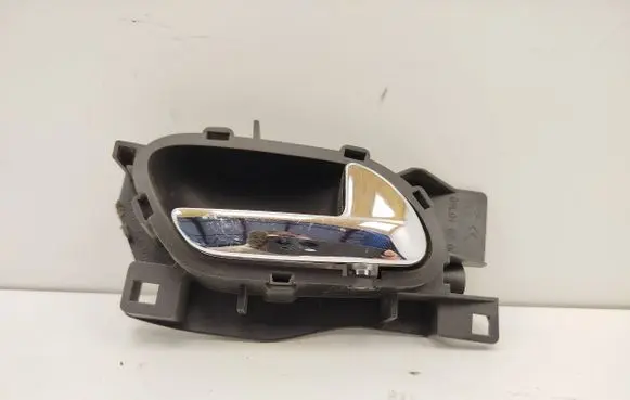 Peugeot 407 Rear door interior handle 10012 7386