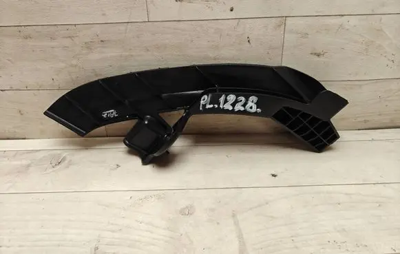 Hyundai i20 (PB PBT) Headlight/headlamp mounting bracket 865811J500