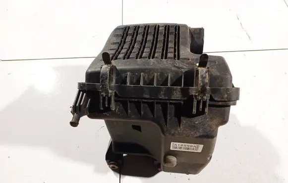 KIA Optima Air filter box 2811030150 28110-30150