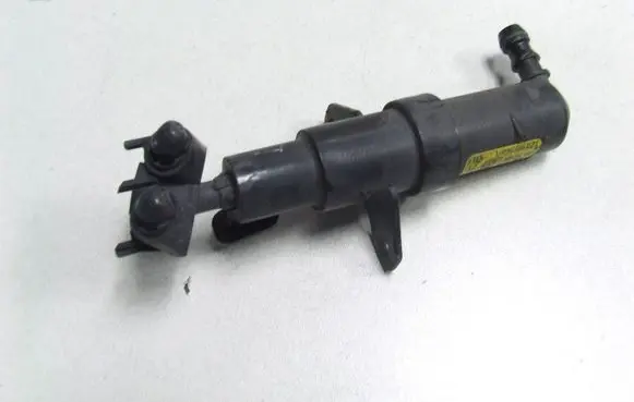 Skoda Octavia Mk2 (1Z) Headlight washer pump 1Z0955966
