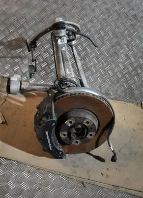 Porsche Panamera (971) Rear wheel hub