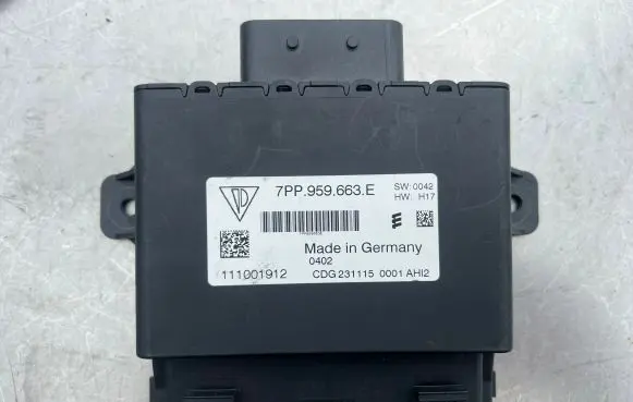 Volkswagen Touareg II Voltage converter/converter module 7PP959663E 111001912 CDG231115