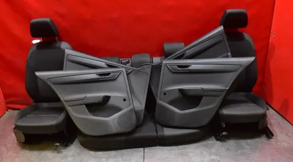Seat set