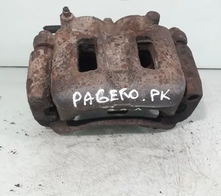 Mitsubishi Pajero Front brake caliper