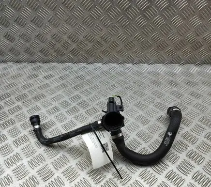 BMW iX1 Engine coolant pipe/hose 7827956
