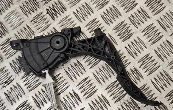 Volkswagen Golf IV Accelerator throttle pedal 6Q1721503C 6PV00849601