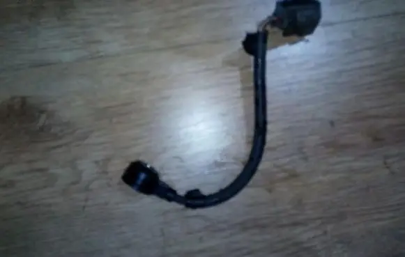 Ford Mondeo Mk III Detonation knock sensor 1S7A12A699BA 1S7A-12699-BA