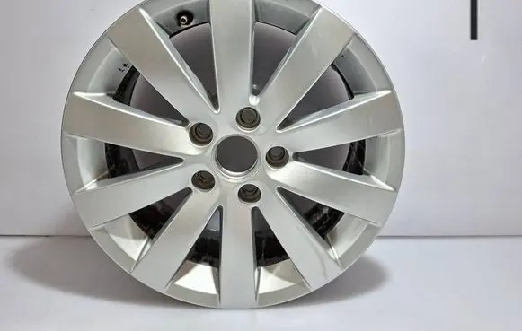 Volkswagen PASSAT B7 R16 alloy rim 3AA601025J