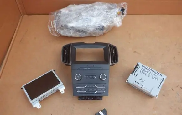 Ford Edge II Audio system kit K2GT14G370JCB