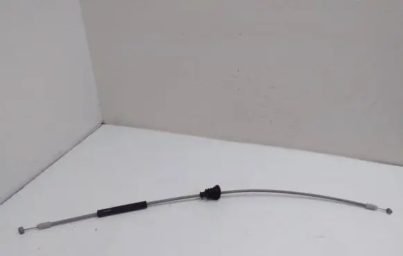 KIA Carens II Rear door cable line 