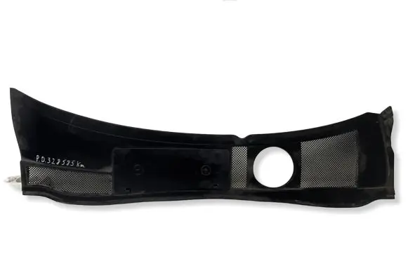Audi A6 S6 C5 4B Wiper trim 4B1819417B