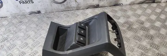 Jaguar I-Pace Other center console (tunnel) element J9D304569A