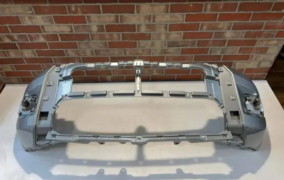 Toyota Hilux (AN120, AN130) Front bumper 52119-YP140