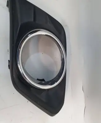 Nissan X-Trail T32 Front fog light trim/grill 622564BA0B
