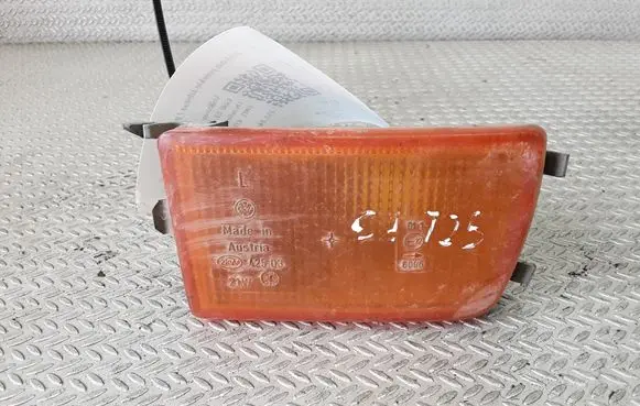 Volkswagen Golf III Front indicator light 1H0953155B