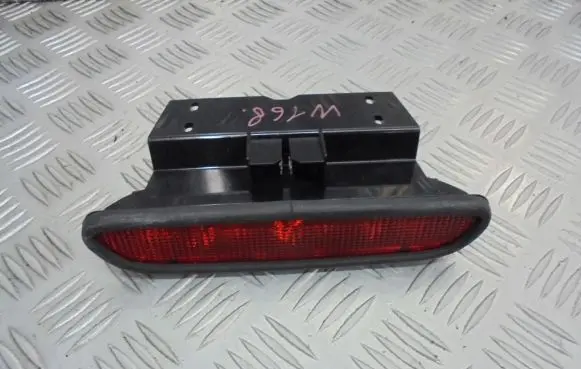 Mercedes-Benz A W168 Third/center stoplight 1688200056