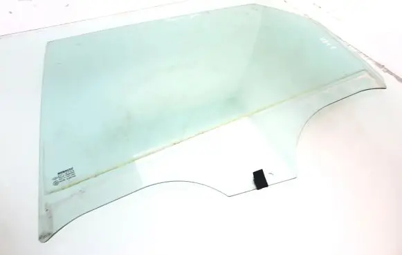 Renault Scenic II - Grand scenic II Rear door window glass AS2