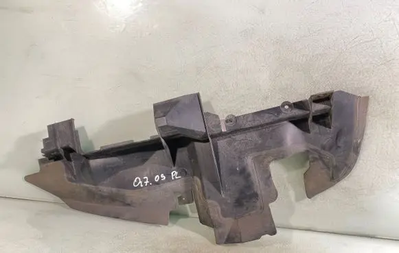Audi Q7 4L Other engine bay part 4l0121284
