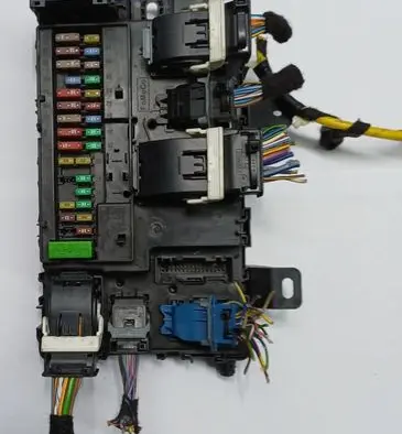 Ford Transit Custom Fuse module GK2T15604FAF GK2T15604 A2C755705020000