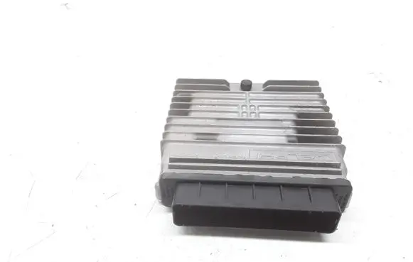 Ford Mondeo Mk III Engine control unit/module 5S7112A650EA 28011232