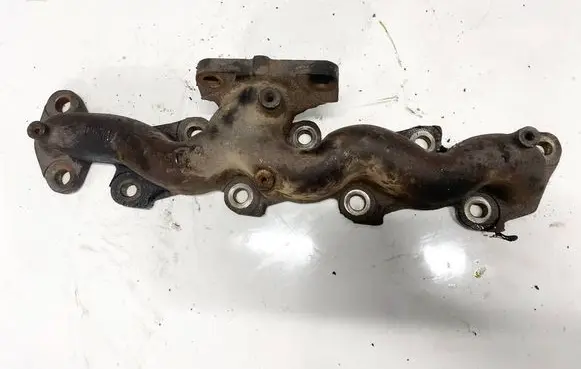 Nissan Primera Exhaust manifold aw400
