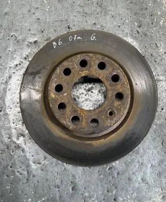 Volkswagen PASSAT B6 Rear brake disc
