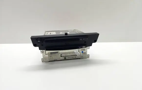 BMW 5 E60 E61 Radio/CD/DVD/GPS head unit 6941399 65836941399