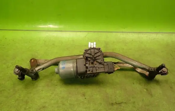 Peugeot 207 Front wiper linkage and motor 