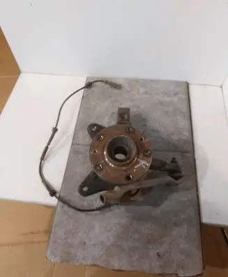 Renault Kangoo II Front wheel hub