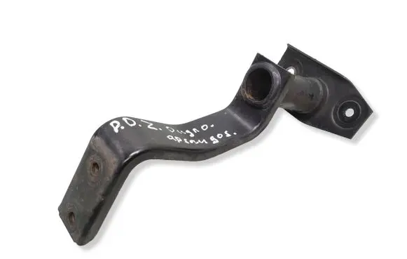 Skoda Yeti (5L) Front bumper mounting bracket 5K0825922
