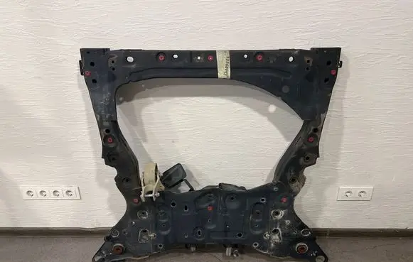 Volvo XC90 Front subframe 32268633