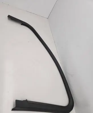 Porsche Macan (95B) Other front door trim element 95B867610B