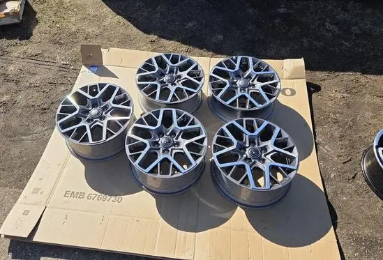Jeep Gladiator R18 alloy rim 6SV84TRMAA