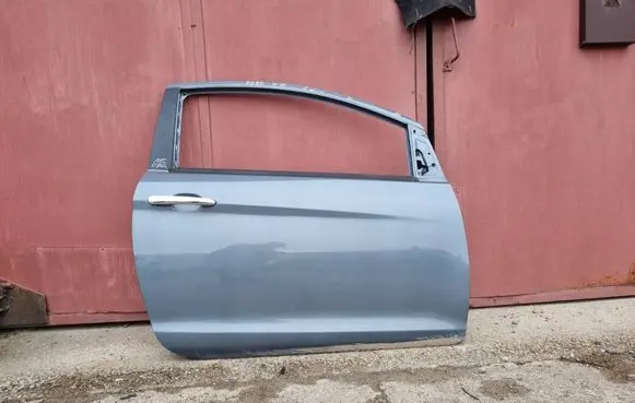 Door (2 Door Coupe)