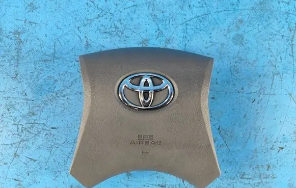 Toyota Camry Steering wheel airbag 4513033471B0