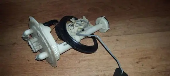 Peugeot 406 Fuel level sensor 9630742680