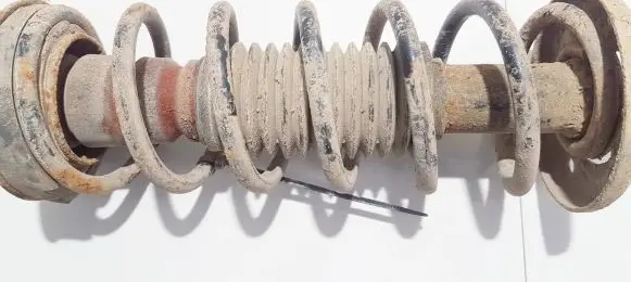 Volkswagen Golf II Rear coil spring