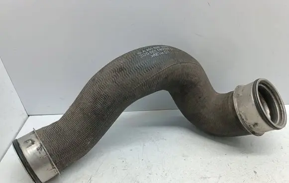 Mercedes-Benz C W203 Intercooler hose/pipe A2035283382 2035283382