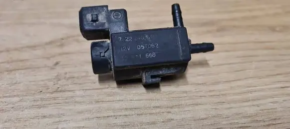 Volvo S80 Turbo solenoid valve 30611668