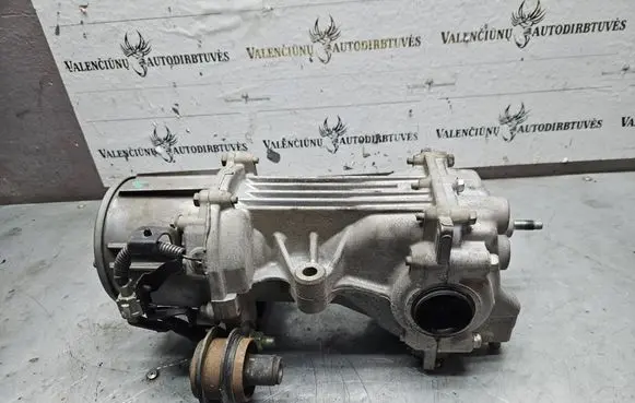 Nissan X-Trail T32 Rear differential 383004bf0a 1C3858A7D09 R145
