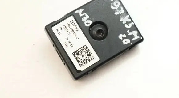 BMW X3M F97 Aerial antenna amplifier 9389559 92870811