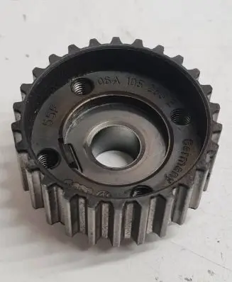 Volkswagen PASSAT B6 Crankshaft pulley 06A105263E