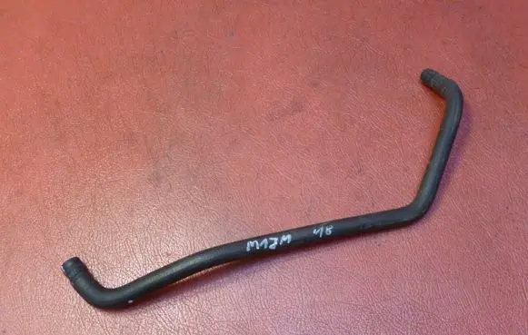 Ford Fiesta Engine coolant pipe/hose