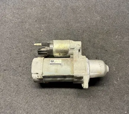 BMW 4 F32 F33 Starter motor 7631558