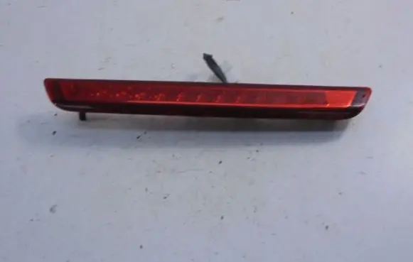 Hyundai i30 Third/center stoplight 927002R1