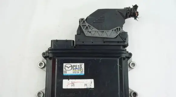 Mazda CX-5 Engine control unit/module PE1S18881G E6T63173HV